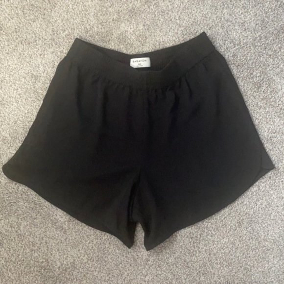 Babaton polyester shorts - Picture 1 of 2